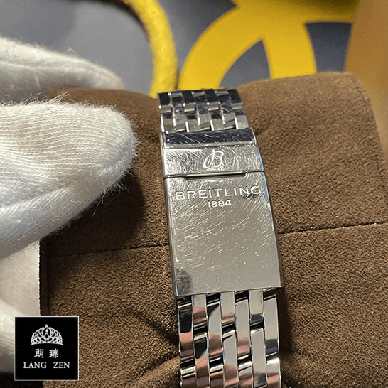 breitling-navitimer-A17326211G1A1-replica-clasp