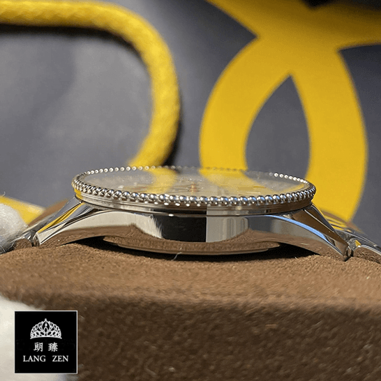 breitling-navitimer-A17326211G1A1-replica-leftside