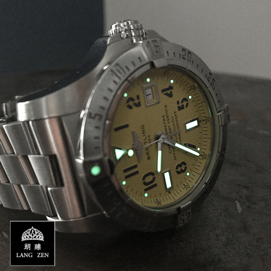 breitling_aeromarine_avenger_seawolf_lume