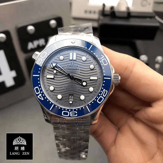 omega-seamaster-diver-300m-210.30.42.20.06.001-replica-front