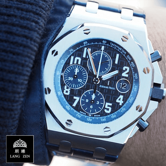 audemars_piguet_royal_oak_offshore_chronograph_26470ST.OO_.A028CR.01_replica_hand_two