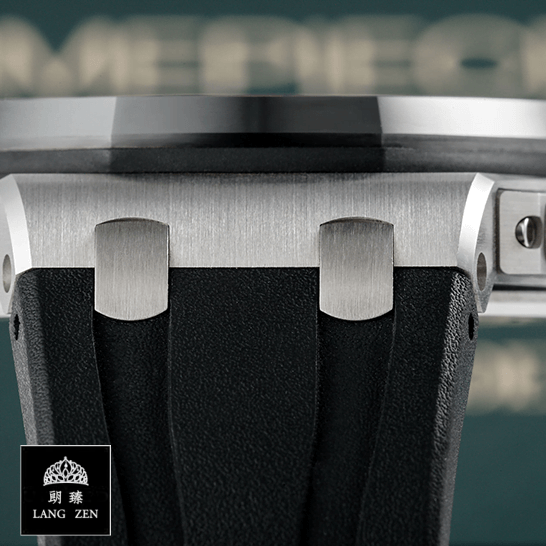 audemars_piguet_royal_oak_offshore_novelty_chronograph_26400SO.OO_.A002CA_rubber