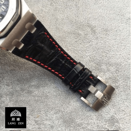 audemars_piguet_royal_oak_offshore_tour_auto_26470ST.OO_.A101CR_clasp